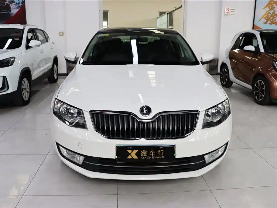Skoda Octavia 1.6L Auto Elegant