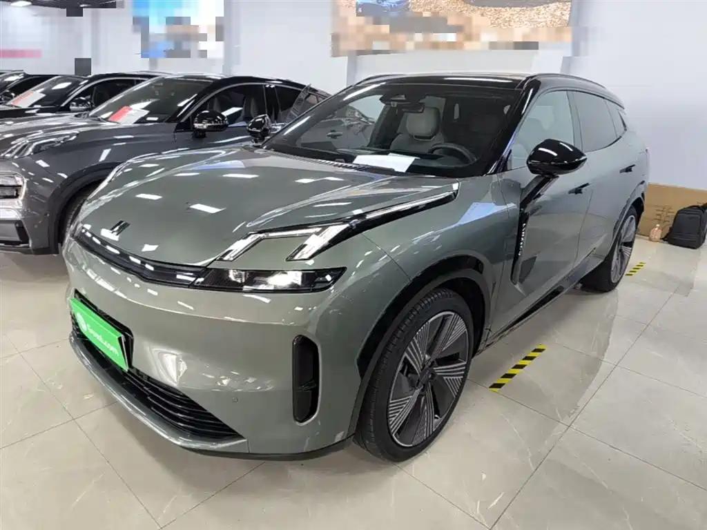 Lynk & Co 08 EM-P 220km 4WD Performance Halo