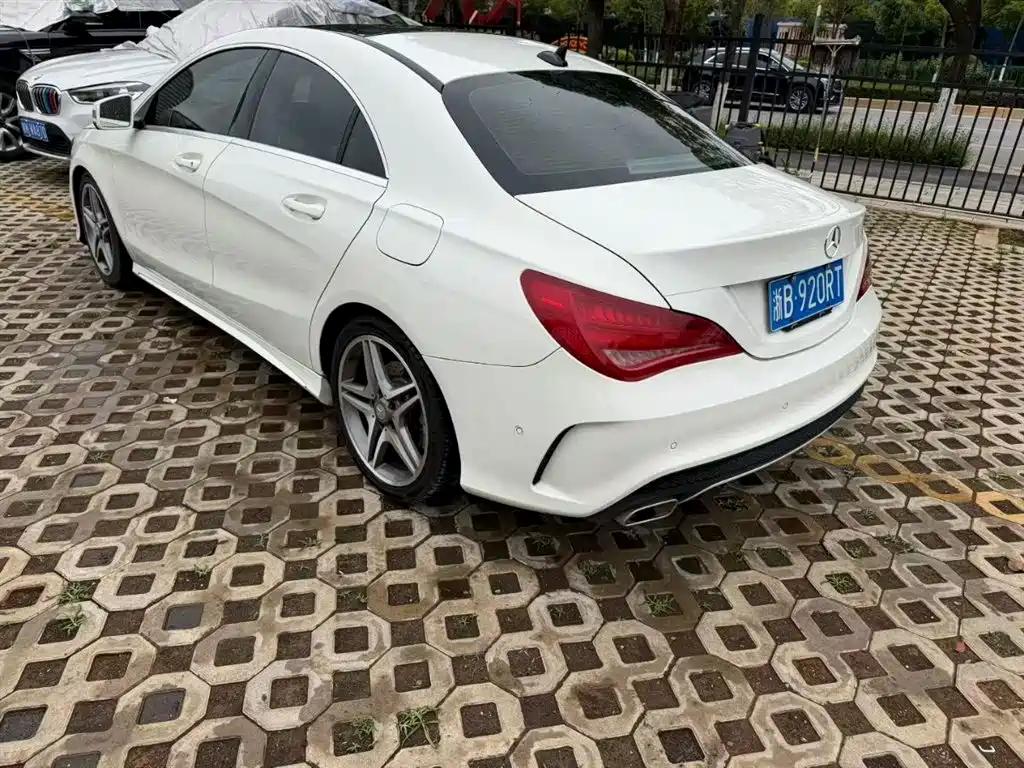 Mercedes-Benz CLA (Import) CLA 220 4MATIC
