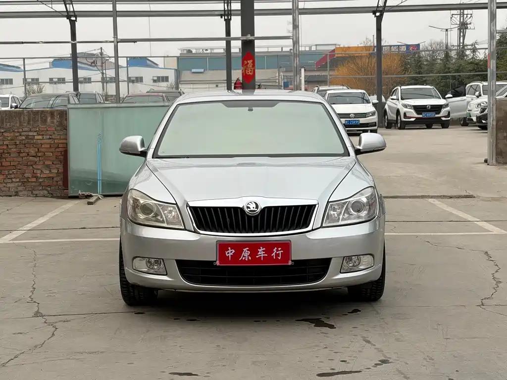 Skoda Octavia 1.6L Auto Yijie