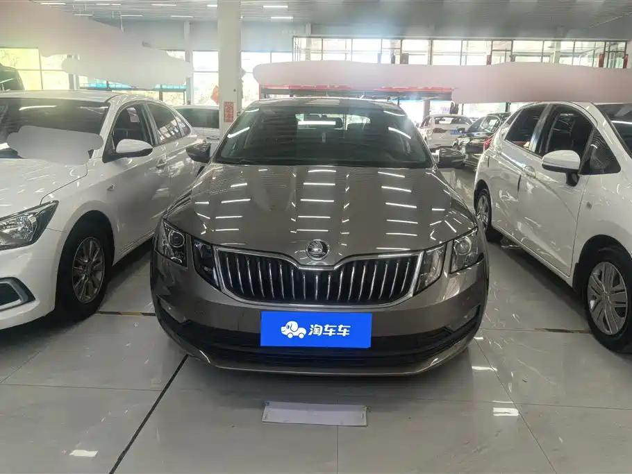 Skoda Octavia TSI230 DSG Comfort