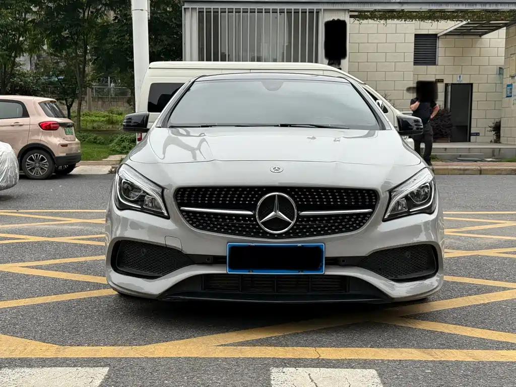 Mercedes-Benz CLA (Import) CLA 220 4MATIC