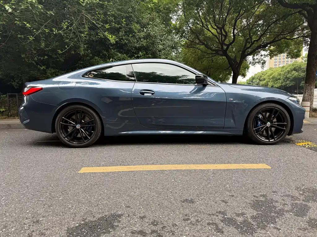 BMW 4 Series 425i M Sport Night Package