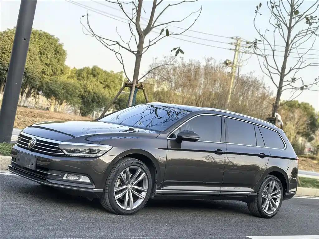 Volkswagen Passat Variant 2017 380TSI