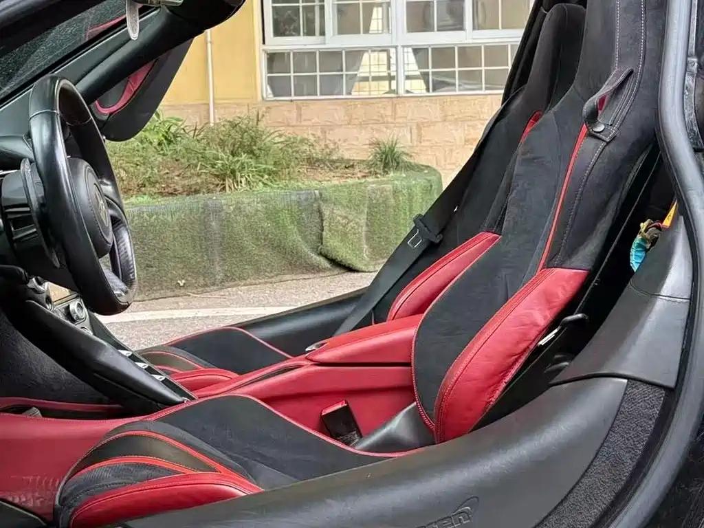 McLaren 720S 4.0T Coupe